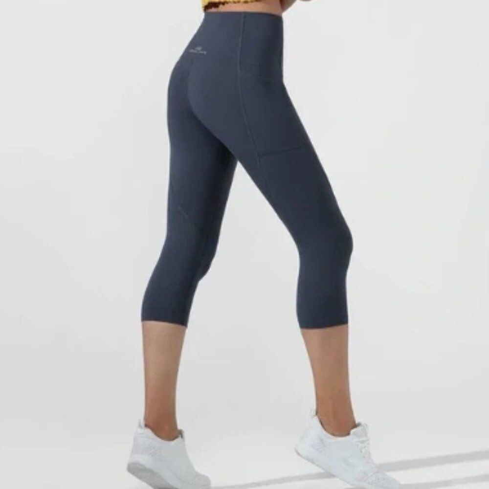Lorna Jane Everyday 7/8 Tights, grey, size S, new with tags
